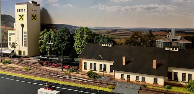 Lagerhaus Gaweinstal und Lokschuppen Mistelbach